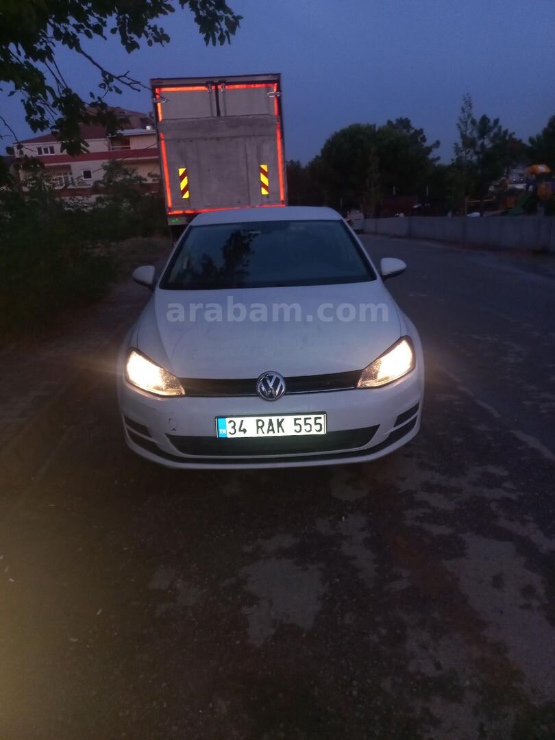 Sahibinden Volkswagen Golf 1.6 TDi BlueMotion Comfortline 2015 Model İstanbul 220.000 km Beyaz 3