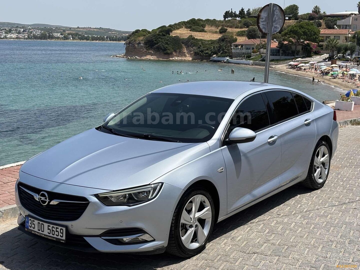 Galeriden Opel Insignia 1.6 CDTI Grand Sport Enjoy 2017 Model Aydın 140.000 km Turkuaz 3