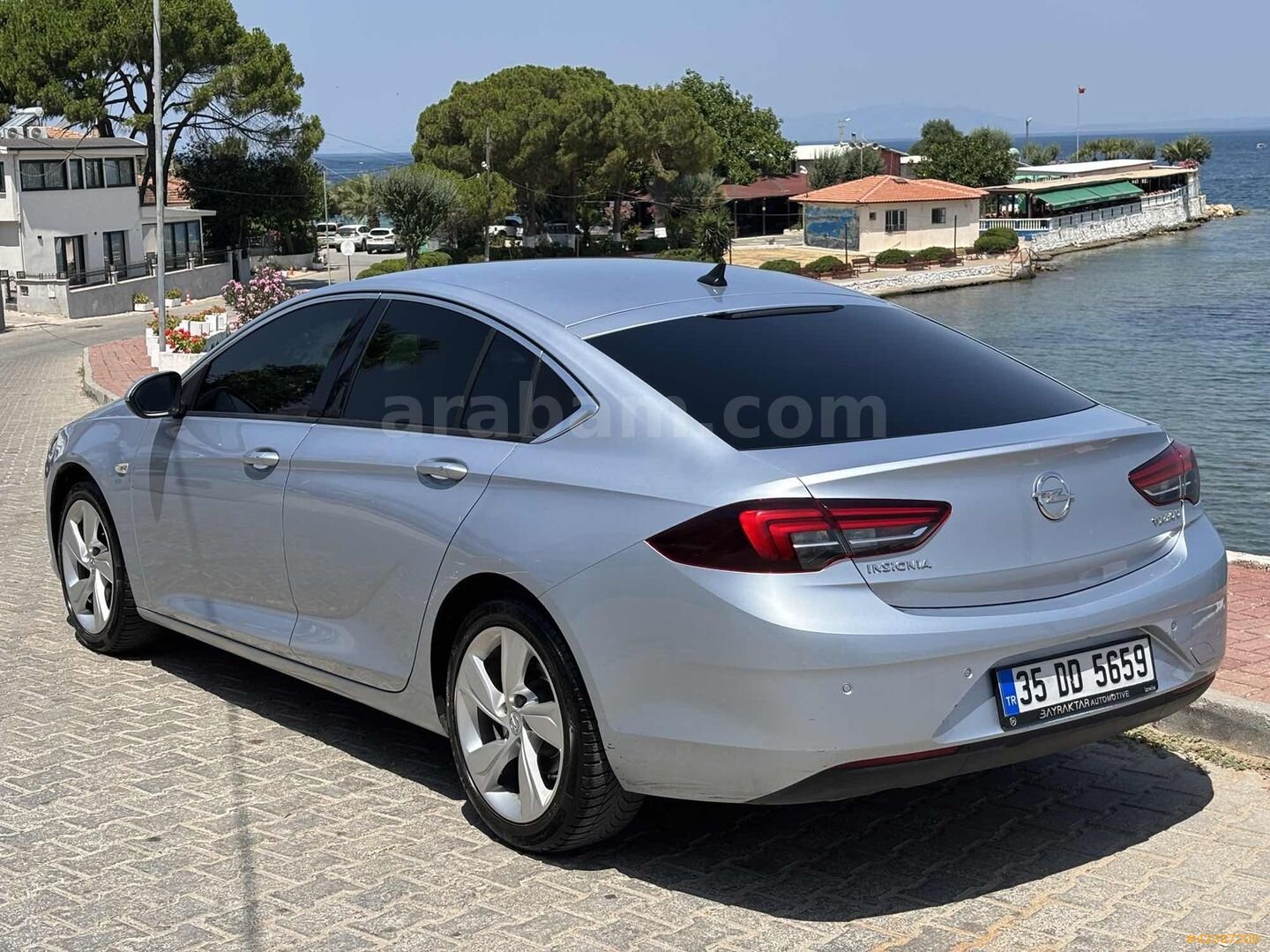 Galeriden Opel Insignia 1.6 CDTI Grand Sport Enjoy 2017 Model Aydın 140.000 km Turkuaz 7