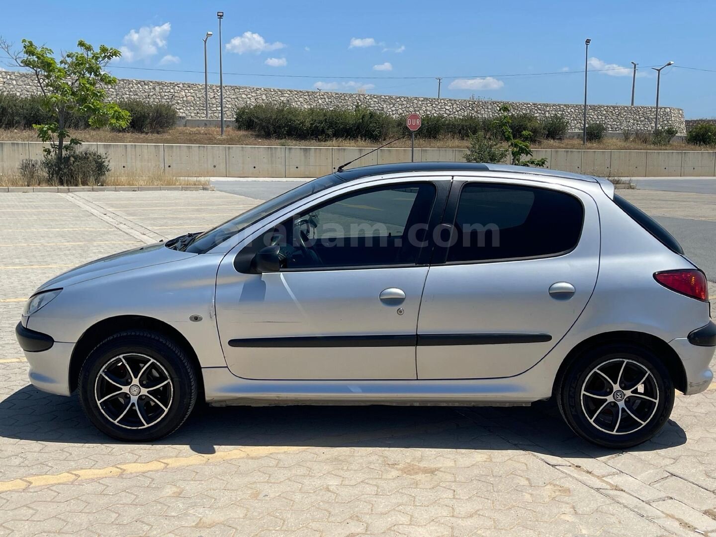 Sahibinden Peugeot 206 1.4 HDi X-line 2003 Model Adana 330.000 km Gri 5