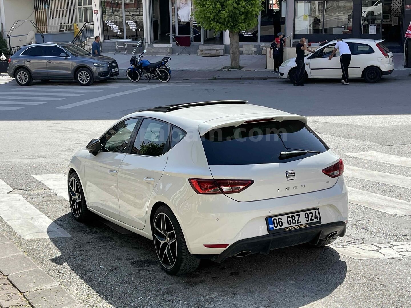 Sahibinden Seat Leon 1.6 TDI CR Style 2013 Model Ankara 237.000 km Beyaz 4