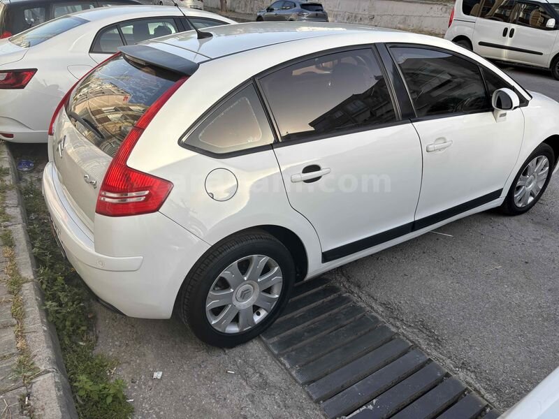 Sahibinden Citroen C4 1.6 HDi SX PK 2009 Model İzmir 227.500 km Beyaz