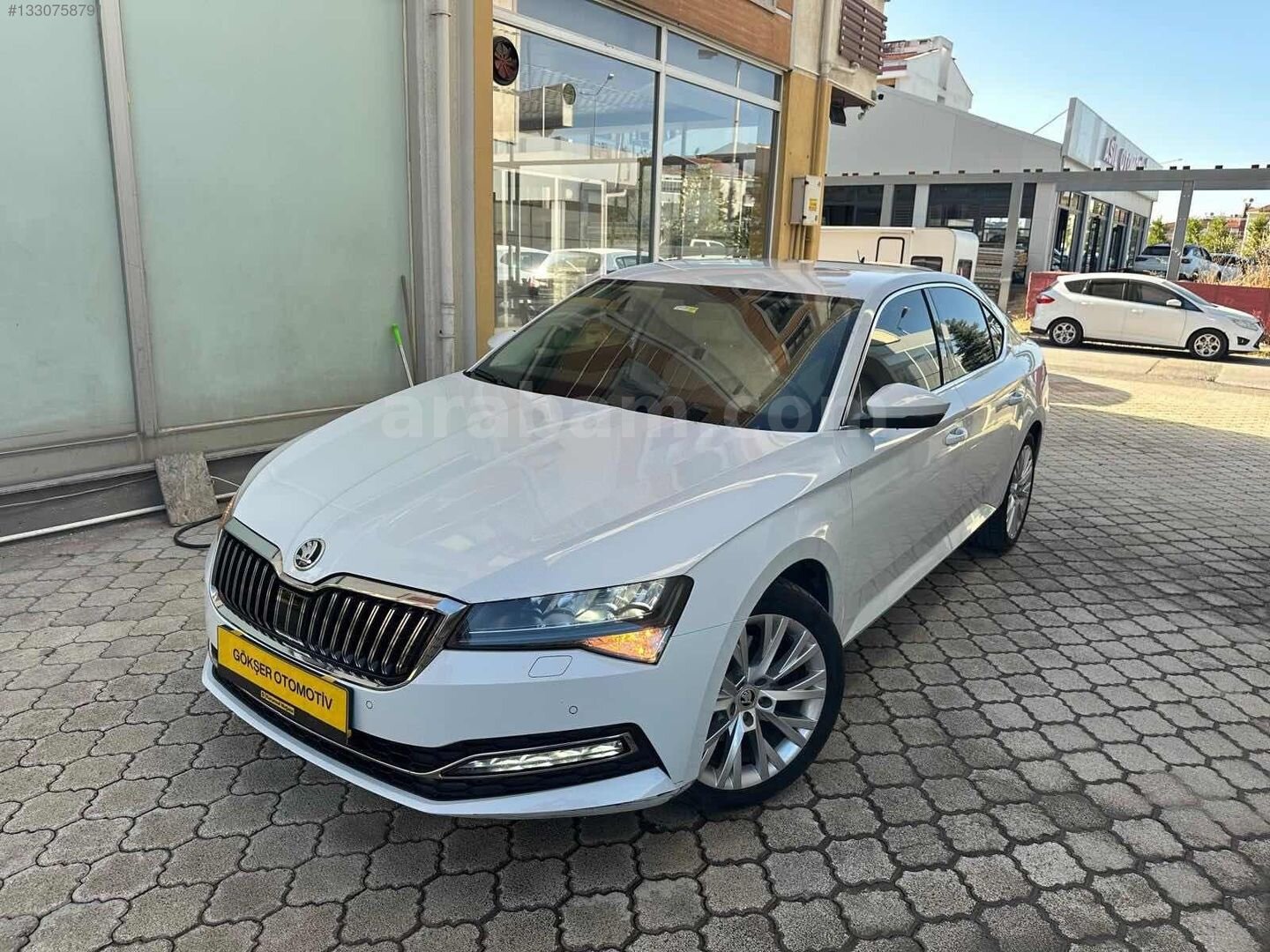 Galeriden Skoda SuperB 1.5 TSI Premium 2020 Model Balıkesir 63.000 km Beyaz 3