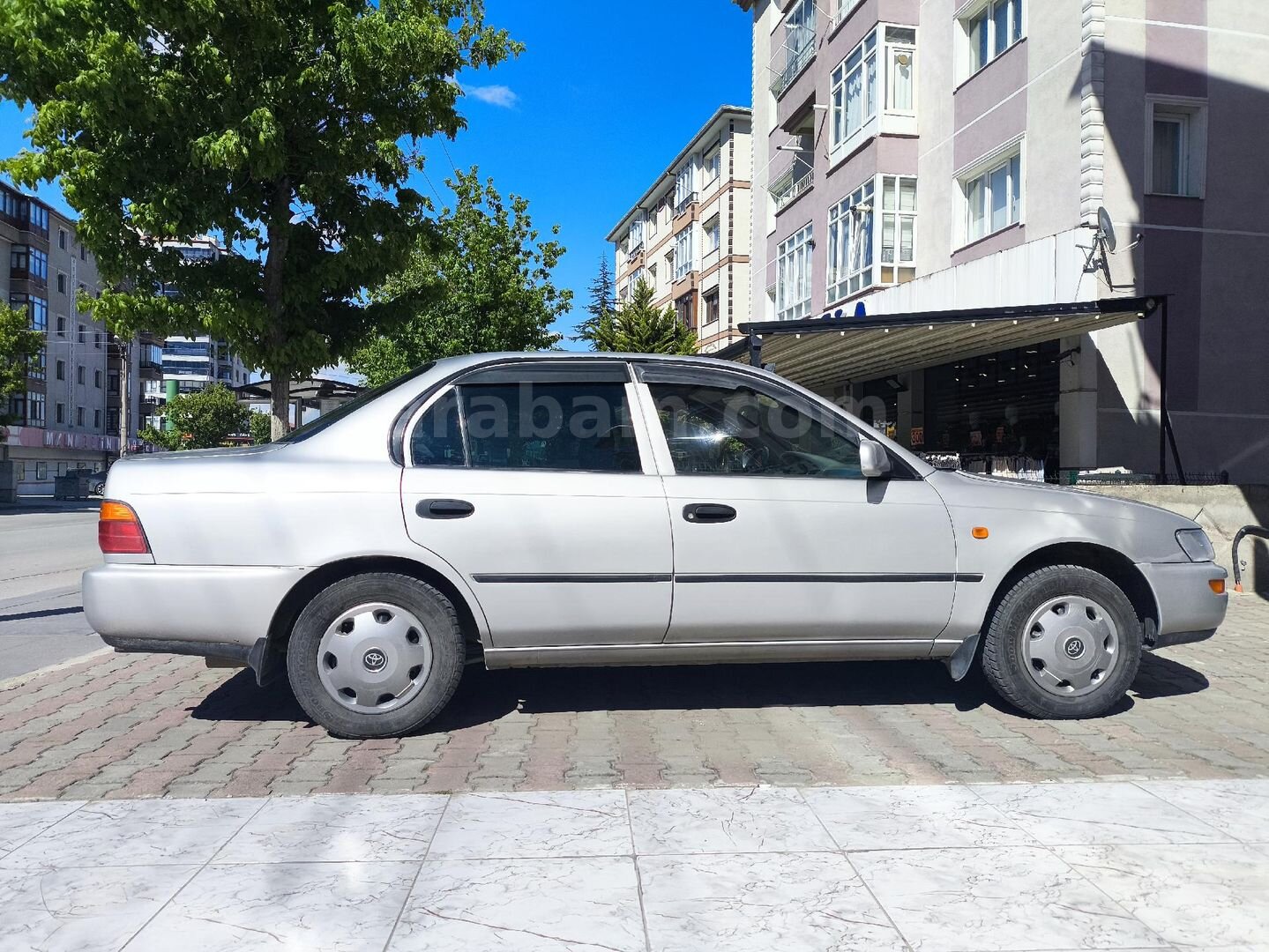 Sahibinden Toyota Corolla 1.3 XL 1997 Model Ankara 250.000 km Gri (Gümüş) 5