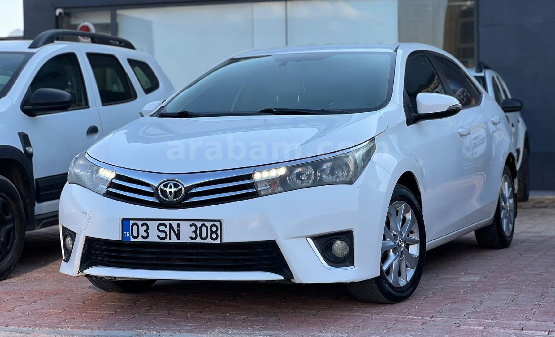 Sahibinden Toyota Corolla 1.4 D-4D Advance 2016 Model Mardin 200.000 km Beyaz 5