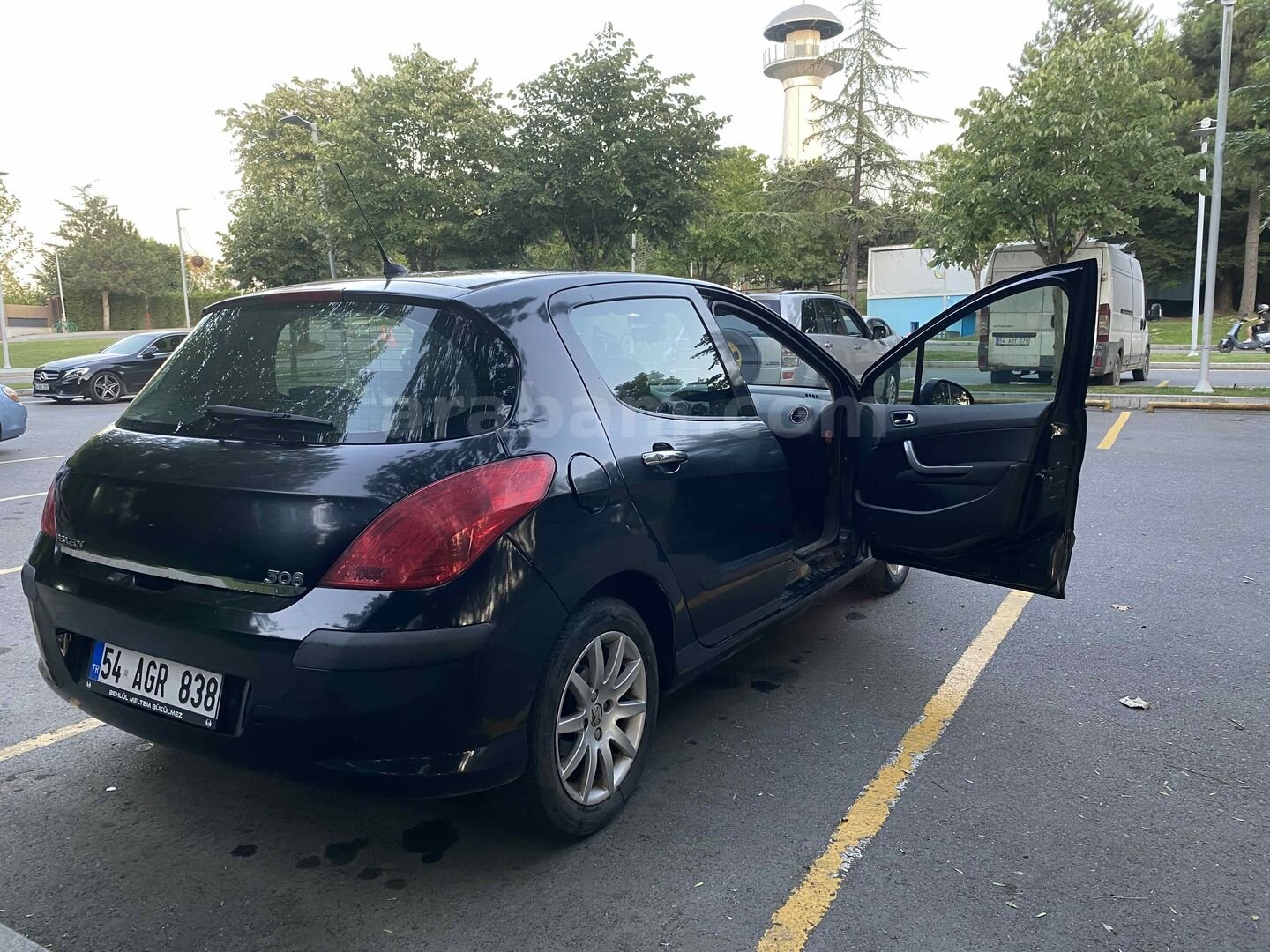 Sahibinden Peugeot 308 1.6 HDi Premium 2009 Model Sakarya 329.000 km Siyah 5