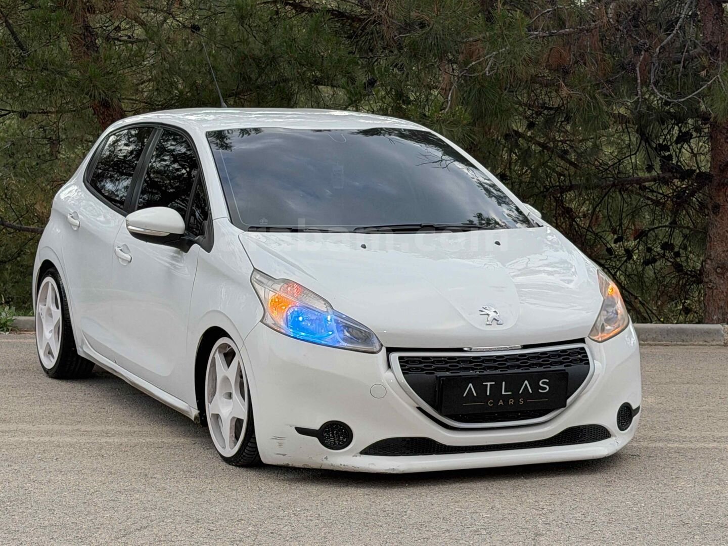 Sahibinden Peugeot 208 1.4 HDi Active 2014 Model Denizli 240.000 km Beyaz 6