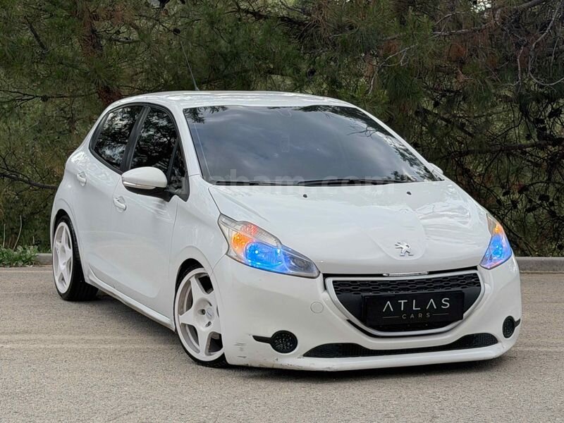 Sahibinden Peugeot 208 1.4 HDi Active 2014 Model Denizli 240.000 km Beyaz