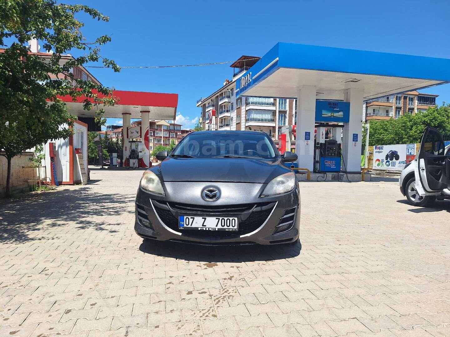 Sahibinden Mazda 3 1.6 Touring 2011 Model Çankırı 295.000 km Füme 2