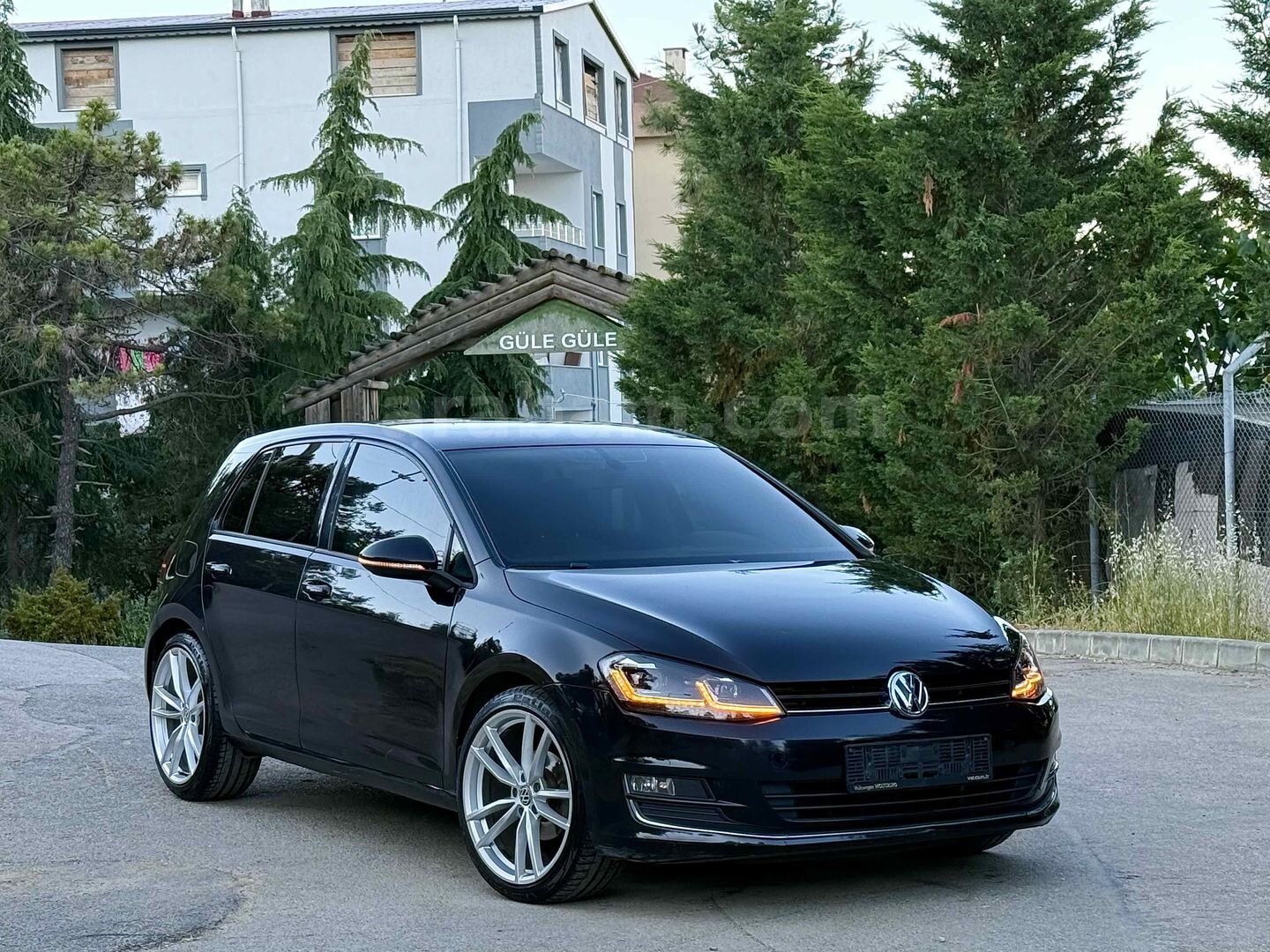 Sahibinden Volkswagen Golf 1.6 TDi BlueMotion Comfortline 2014 Model Kocaeli 234.000 km Siyah 1