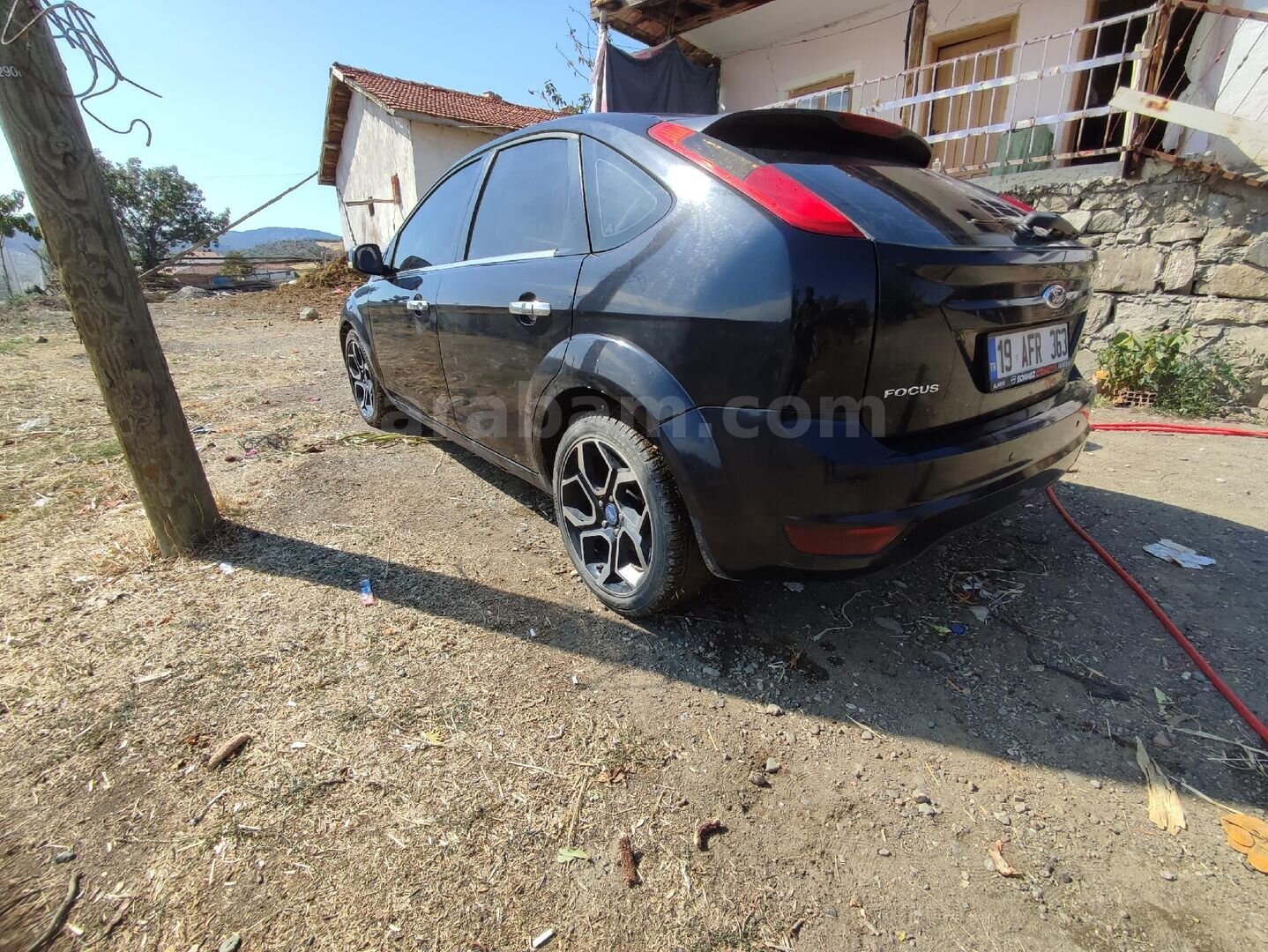 Sahibinden Ford Focus 1.6 TDCi Collection 2011 Model Çorum 275.000 km Siyah 3