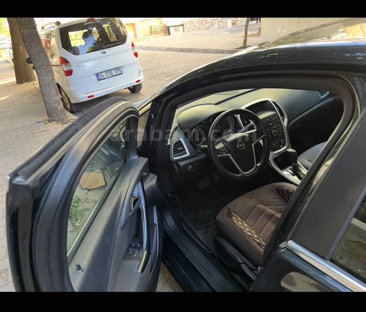 Sahibinden Opel Astra 1.4 T GTC Sport 2015 Model Bingöl 126.000 km Siyah 5
