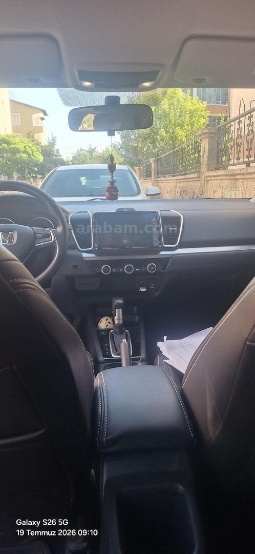 Sahibinden Honda City 1.5 i-VTEC Executive 2024 Model Muş 19.580 km Beyaz 2