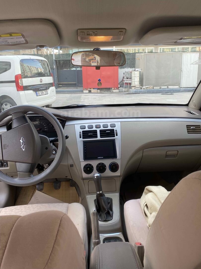 Sahibinden Chery Alia 1.6L Acteco Lusso 2008 Model İzmir 124.250 km Siyah 5