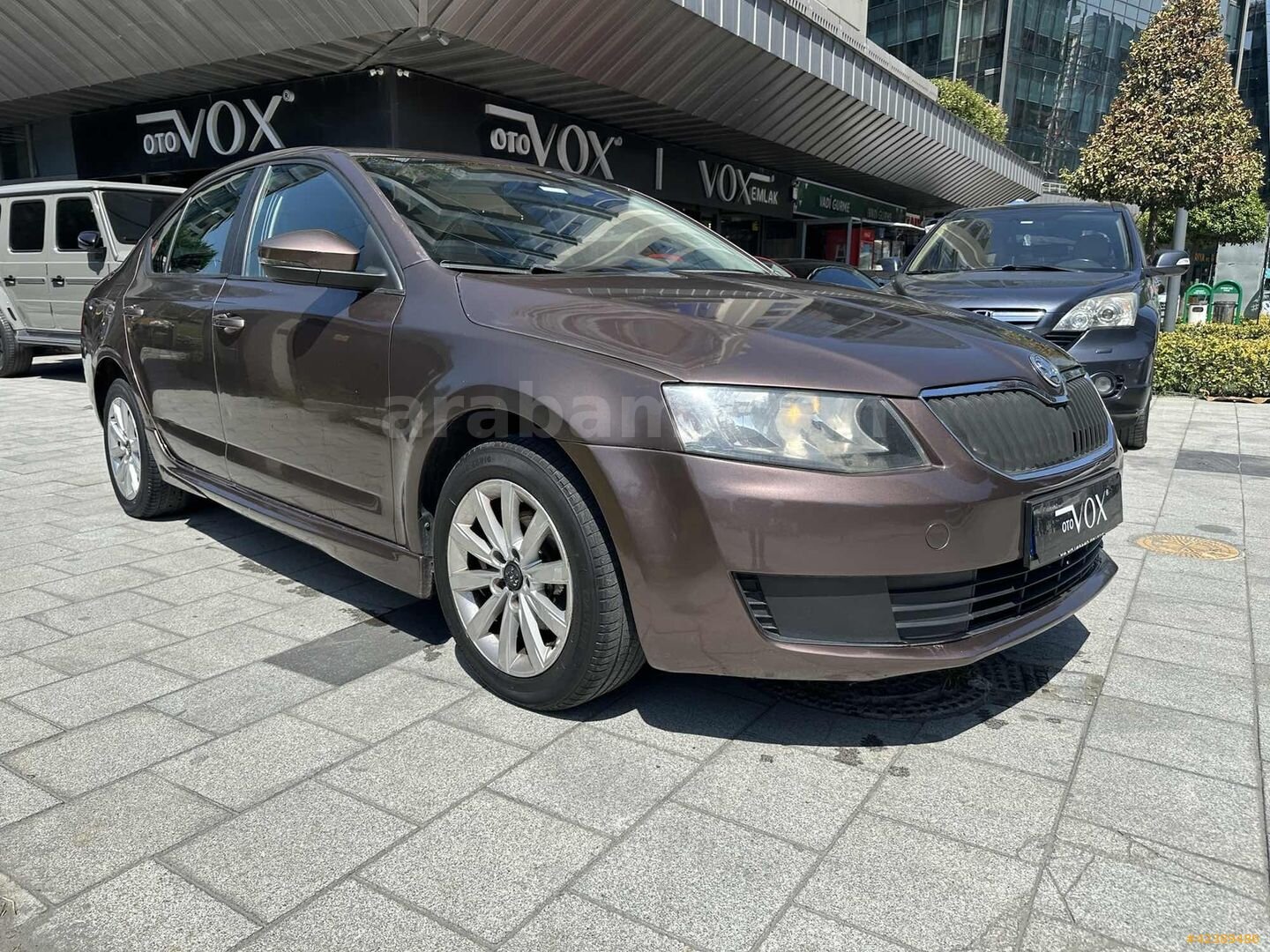 Galeriden Skoda Octavia 1.6 TDI Ambition 2014 Model İstanbul 267.000 km Kahverengi 3