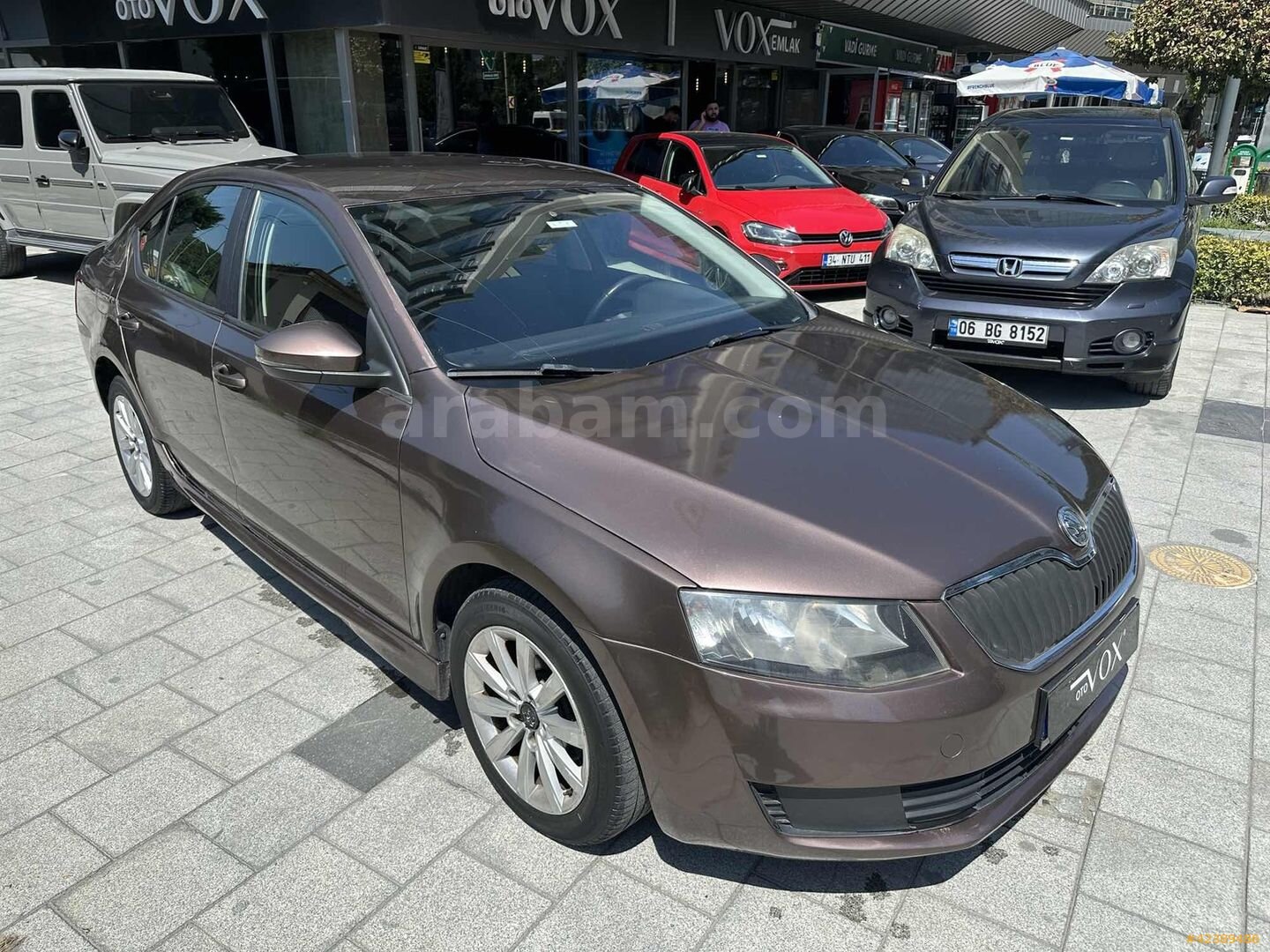 Galeriden Skoda Octavia 1.6 TDI Ambition 2014 Model İstanbul 267.000 km Kahverengi 4