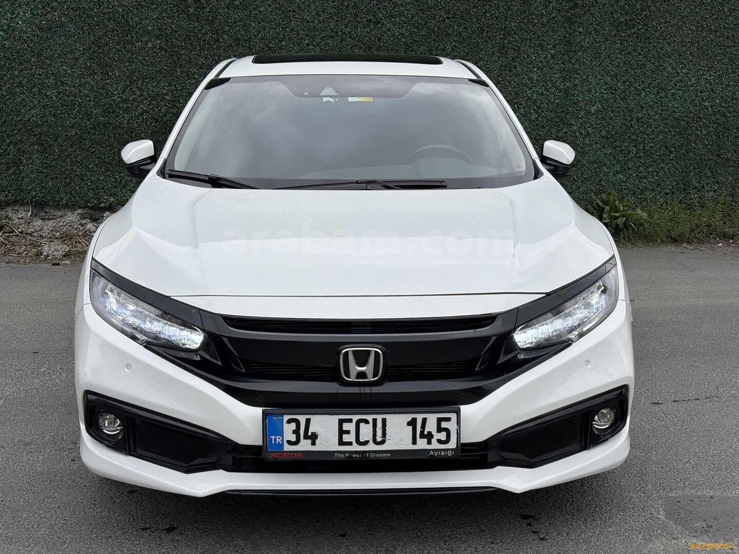 Galeriden Honda Civic 1.5 i-VTEC Eco Executive Plus 2021 Model İstanbul 83.000 km Beyaz 2