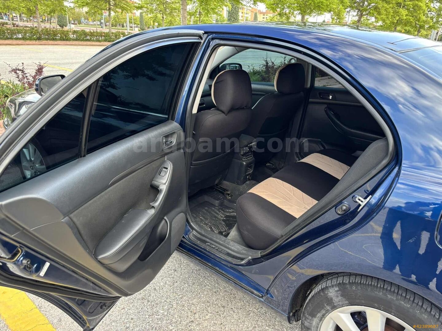 Galeriden Toyota Avensis 1.6 Comfort 2005 Model Konya 310.000 km Lacivert 5