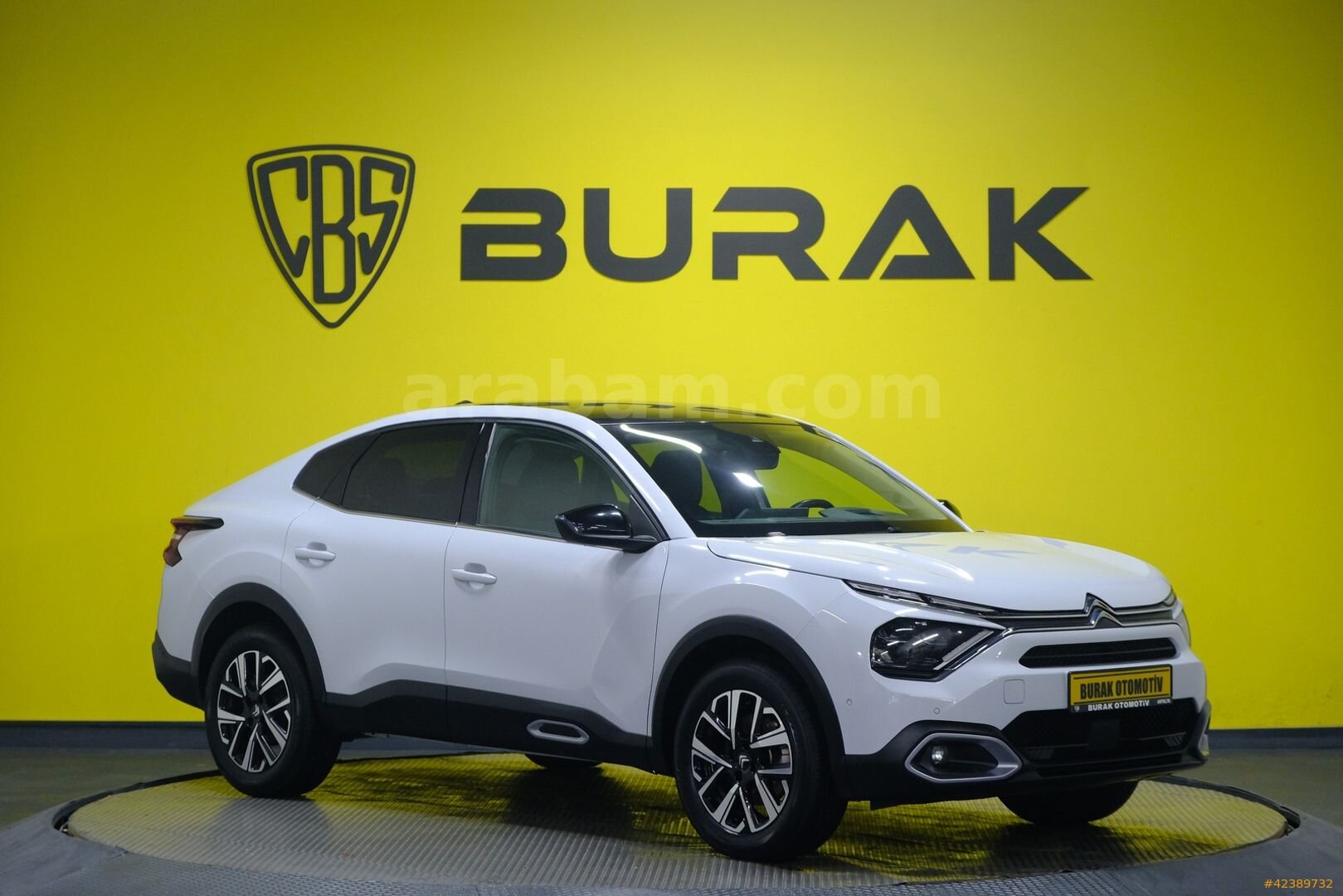 Galeriden Citroen C4 X 1.2 PureTech Shine 2024 Model Antalya 21.000 km Beyaz 1