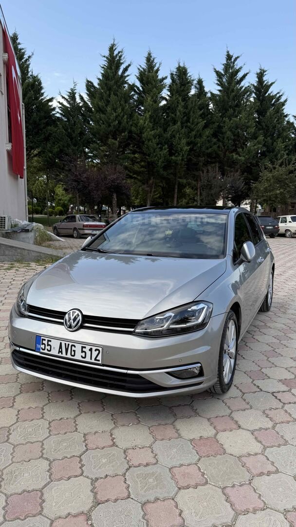 Sahibinden Volkswagen Golf 1.6 TDi BlueMotion Highline 2018 Model Samsun 89.000 km Gri 2