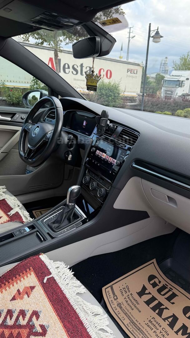 Sahibinden Volkswagen Golf 1.6 TDi BlueMotion Highline 2018 Model Samsun 89.000 km Gri 7
