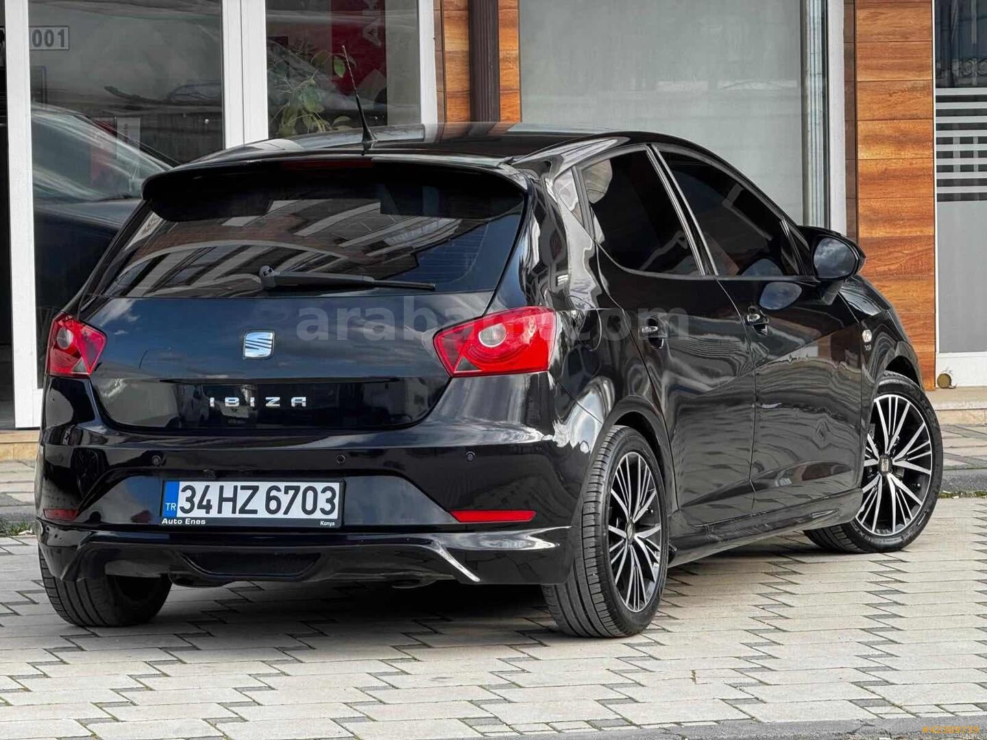 Galeriden Seat Ibiza 1.2 TSI Style 2013 Model Konya 88.000 km Siyah 5