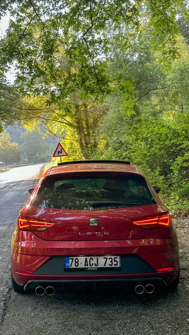 Sahibinden Seat Leon 1.4 EcoTSI FR 2018 Model Karabük 108.000 km Kırmızı 1