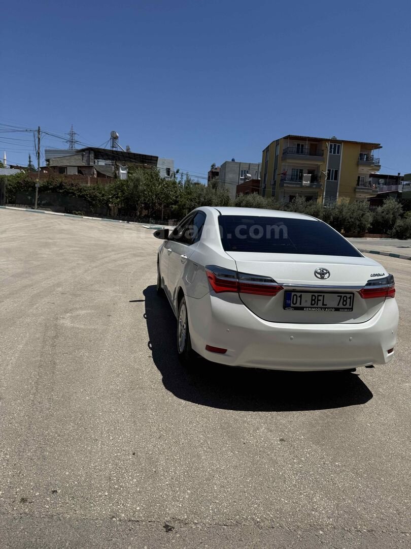 Sahibinden Toyota Corolla 1.6 Touch 2016 Model Adana 165.500 km Beyaz 7