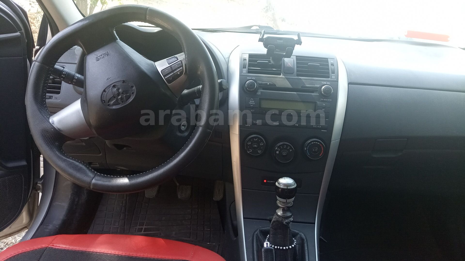 Sahibinden Toyota Corolla 1.33 Comfort 2012 Model İzmir 198.500 km Gri (Gümüş) 2