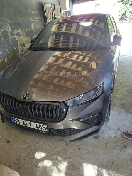 Sahibinden Skoda Scala 1.5 TSI Monte Carlo 2025 Model Tekirdağ 7.000 km Gri