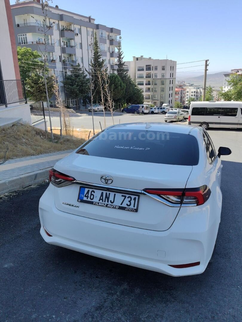 Sahibinden Toyota Corolla 1.6 Flame X Pack 2019 Model Kahramanmaraş 68.000 km Beyaz 5