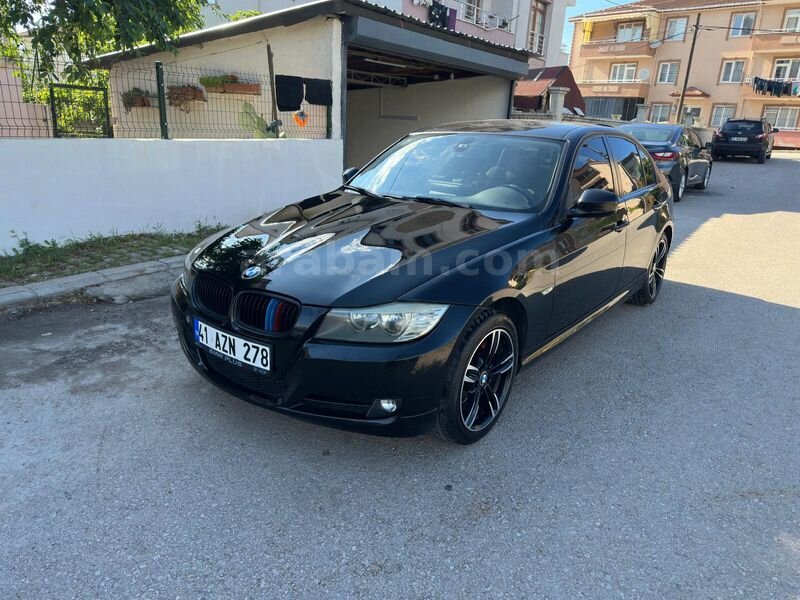 Sahibinden BMW 3 Serisi 320d Comfort 2011 Model Kocaeli 231.700 km Siyah
