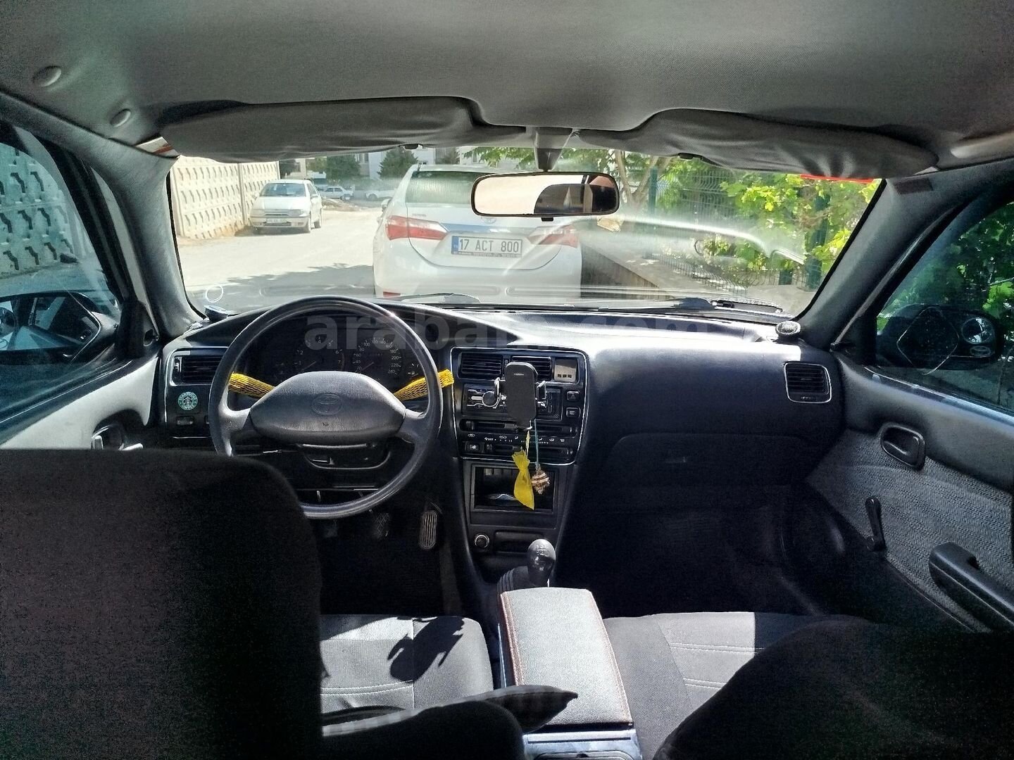 Sahibinden Toyota Corolla 1.6 XLi 1996 Model Kahramanmaraş 333.800 km Beyaz 7