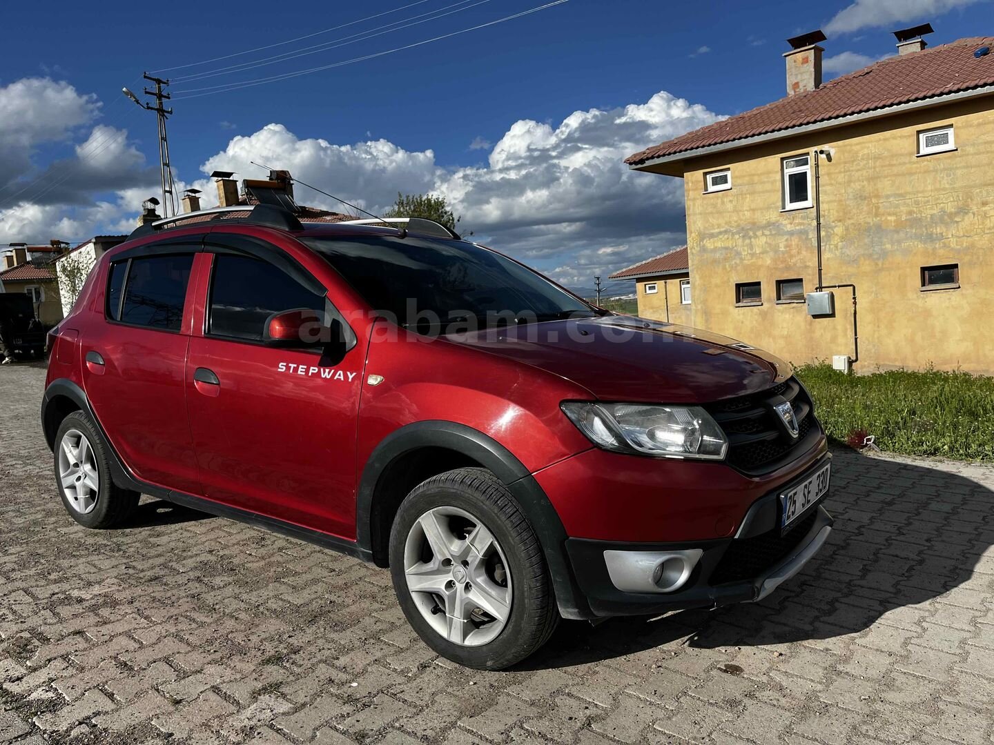 Sahibinden Dacia Sandero 1.5 dCi Stepway 2012 Model Erzurum 187.000 km Kırmızı 2