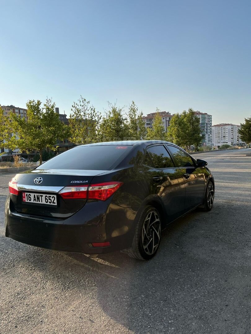 Sahibinden Toyota Corolla 1.33 Life 2016 Model Aksaray 245.000 km Siyah 5