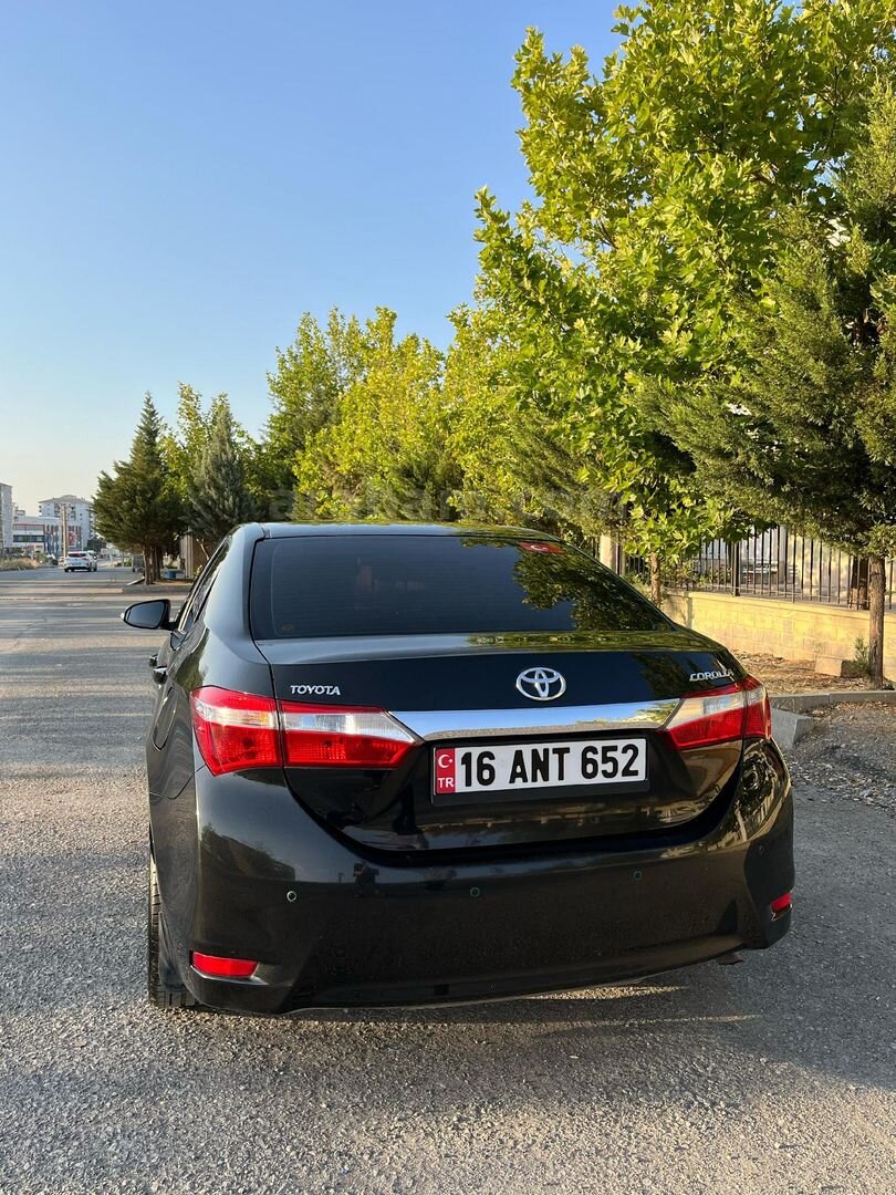 Sahibinden Toyota Corolla 1.33 Life 2016 Model Aksaray 245.000 km Siyah 6
