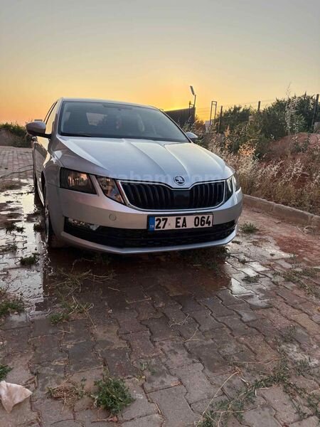 Sahibinden Skoda Octavia 1.6 TDI Style 2019 Model Gaziantep 264.000 km Gri