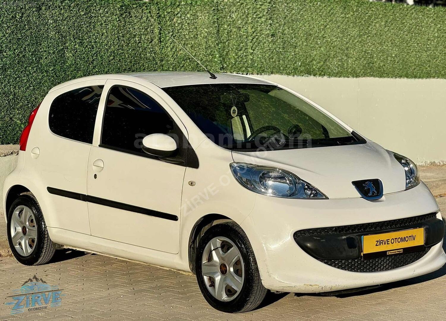 Galeriden Peugeot 107 1.0 Trendy 2009 Model Eskişehir 112.000 km Beyaz 5