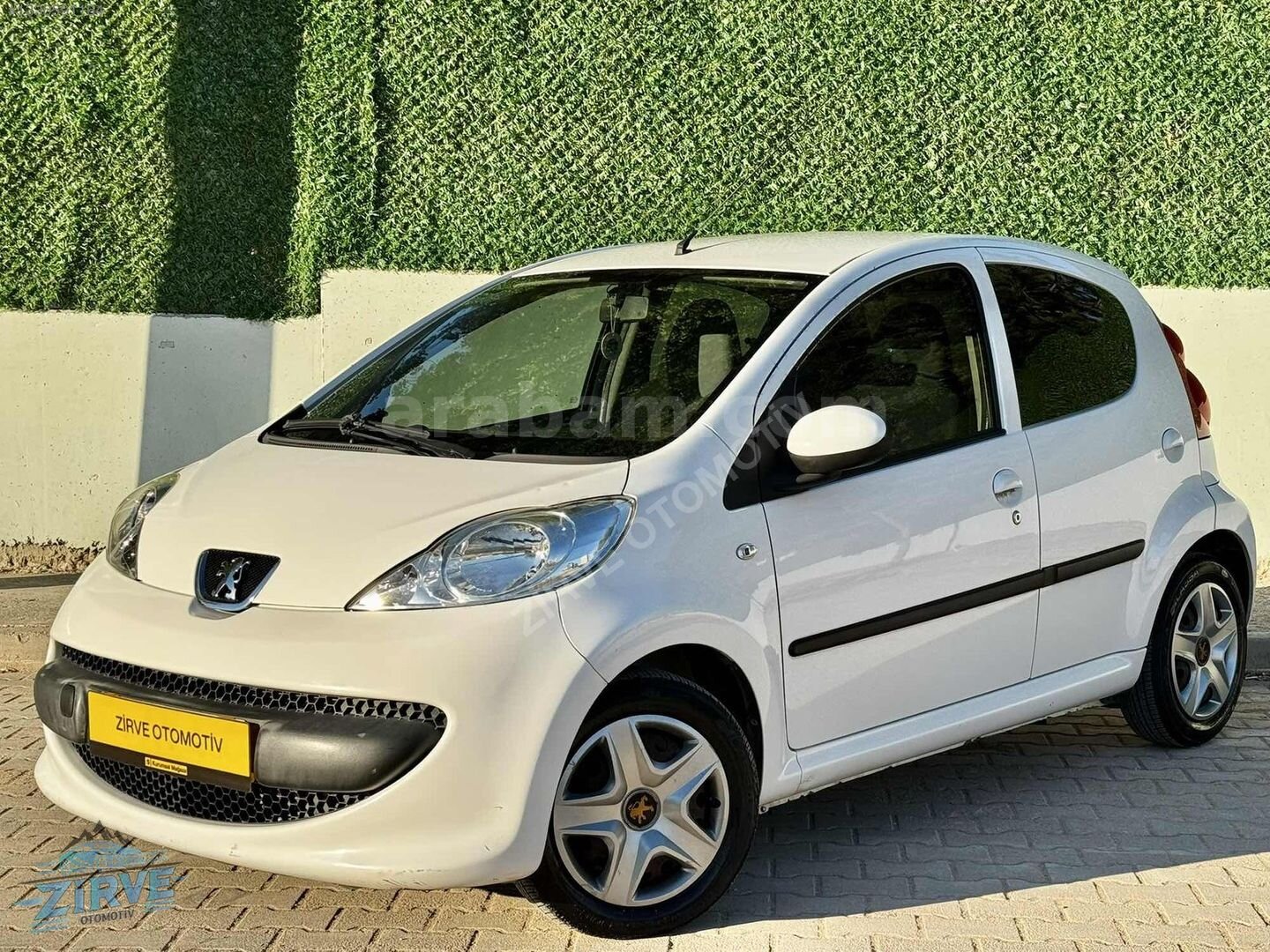 Galeriden Peugeot 107 1.0 Trendy 2009 Model Eskişehir 112.000 km Beyaz 1