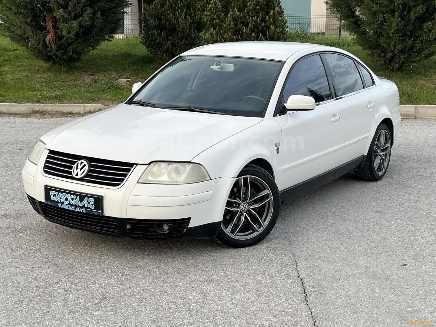 Galeriden Volkswagen Passat 2.0 Comfortline 2003 Model Kütahya 275.000 km Beyaz 2