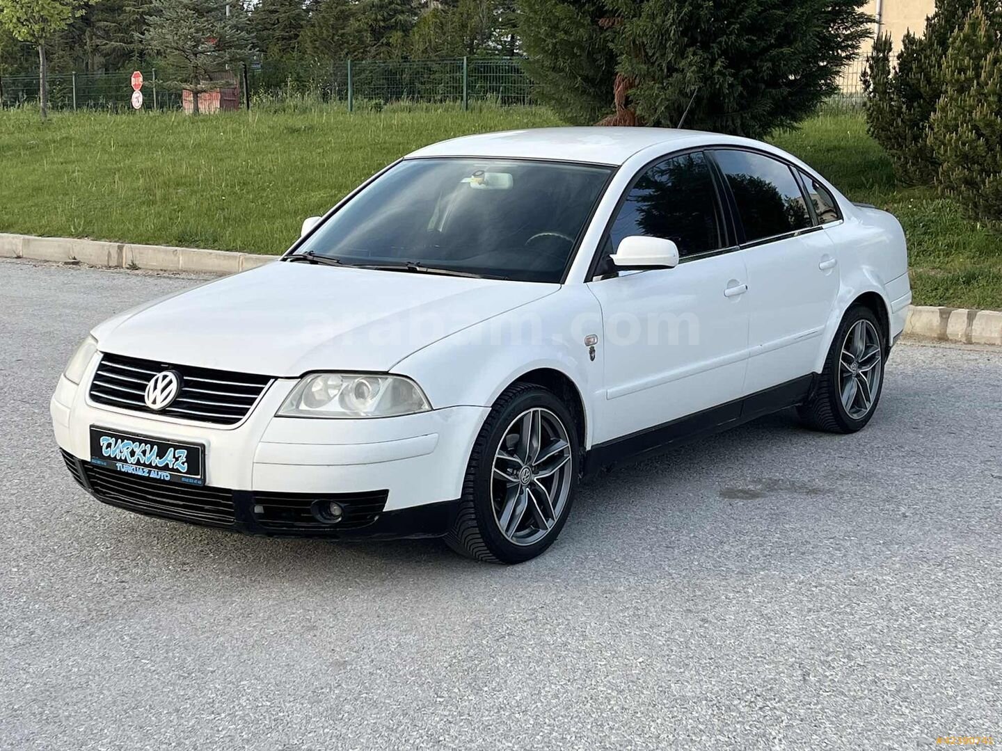 Galeriden Volkswagen Passat 2.0 Comfortline 2003 Model Kütahya 275.000 km Beyaz 5