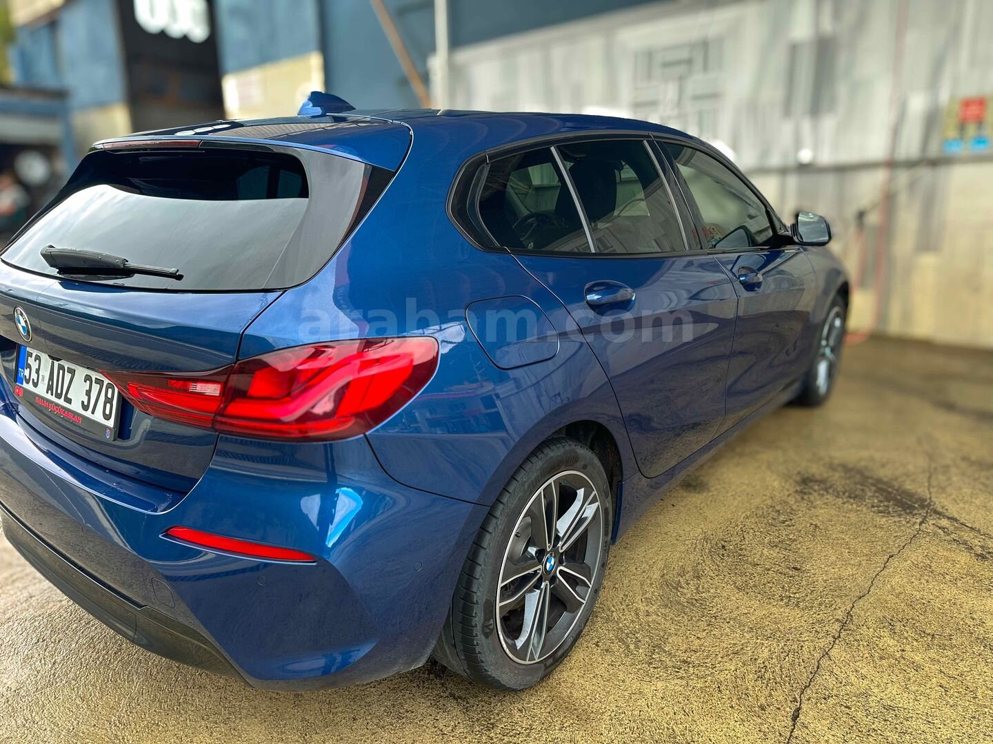 Sahibinden BMW 1 Serisi 118i First Edition Sport Line 2021 Model Trabzon 67.000 km Lacivert 4