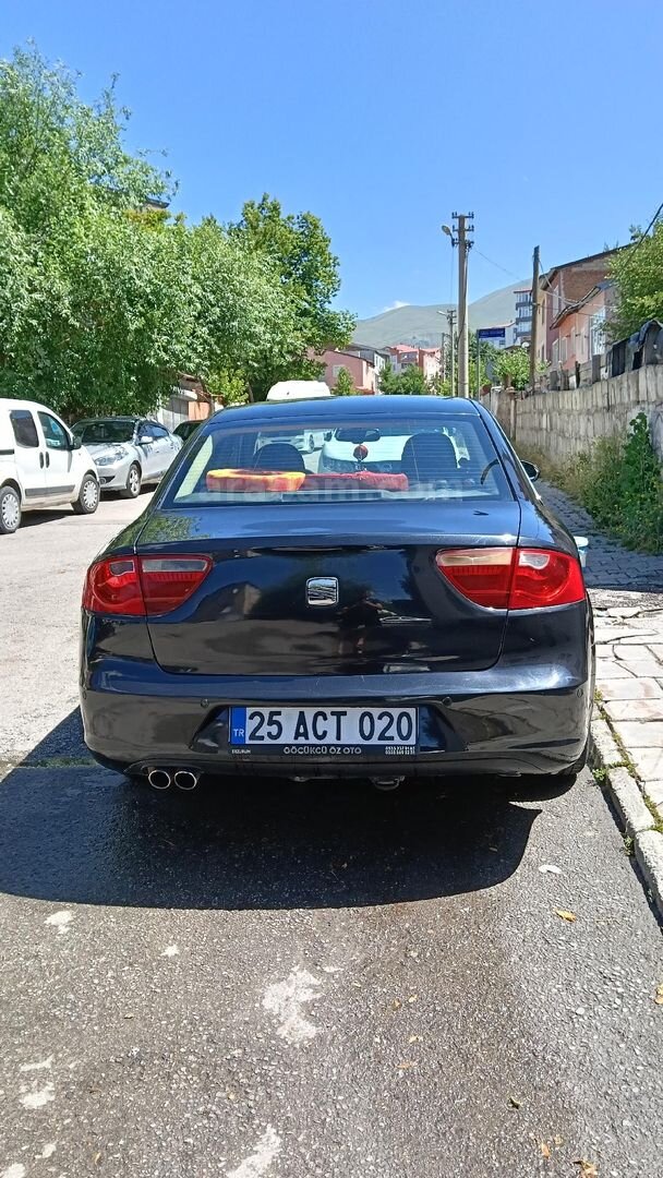 Sahibinden Seat Exeo 1.6 Style 2010 Model Erzurum 270.000 km Siyah 3