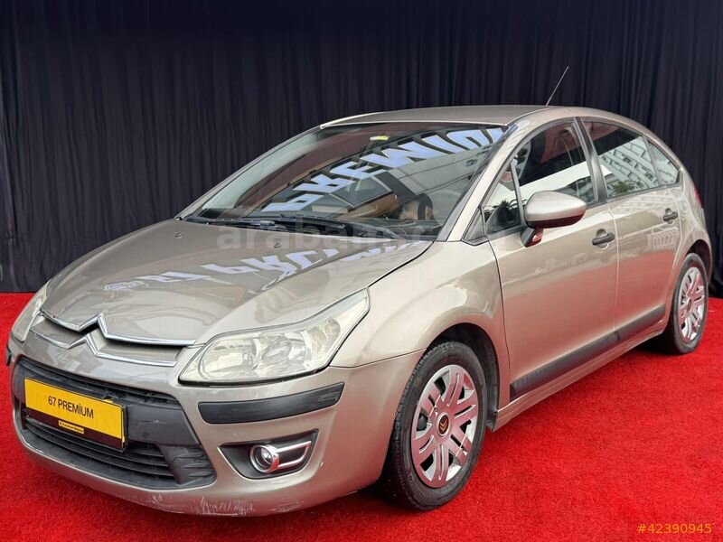 Galeriden Citroen C4 1.6 HDi SX 2010 Model Antalya 219.000 km Şampanya