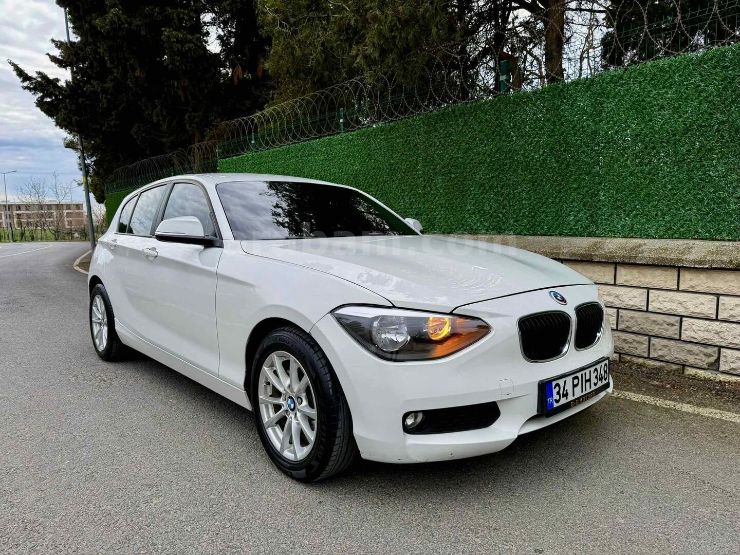 Sahibinden BMW 1 Serisi 116i Standart 2012 Model İstanbul 218.000 km Beyaz 2