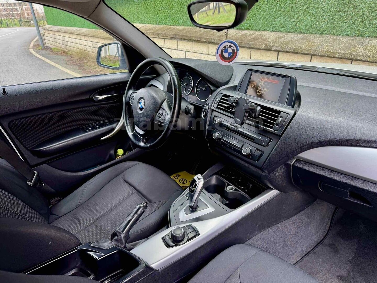 Sahibinden BMW 1 Serisi 116i Standart 2012 Model İstanbul 218.000 km Beyaz 6