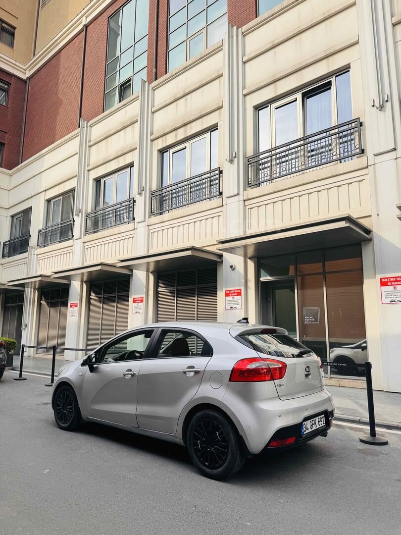 Sahibinden Kia Rio 1.4 CRDi Fancy 2014 Model İstanbul 225.700 km Gri (Gümüş) 7