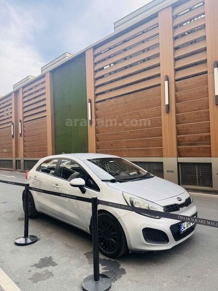 Sahibinden Kia Rio 1.4 CRDi Fancy 2014 Model İstanbul 225.700 km Gri (Gümüş)