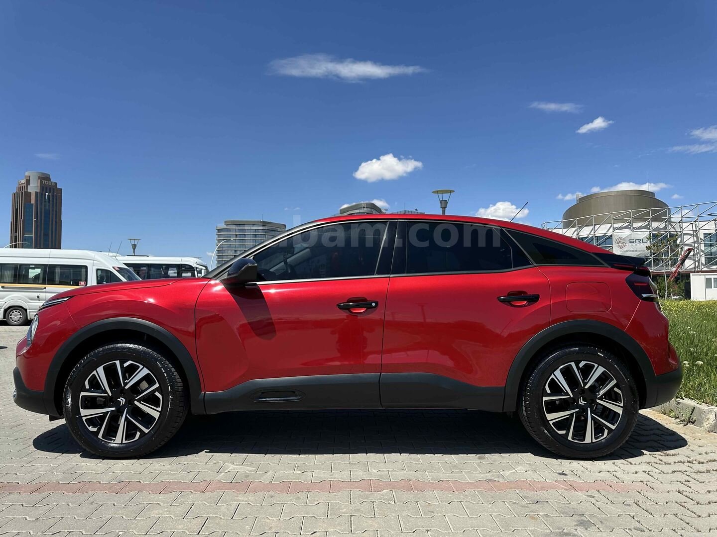 Sahibinden Citroen C4 1.2 PureTech Feel Bold 2023 Model İstanbul 69.999 km Kırmızı 5