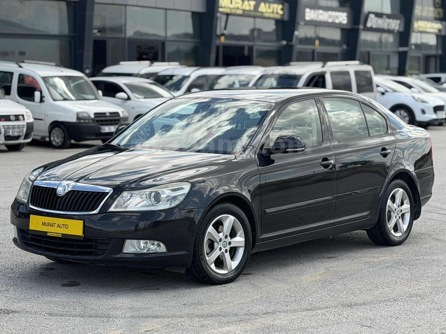 Galeriden Skoda Octavia 1.4 TSI Elegance 2011 Model Ankara 206.000 km Siyah 3